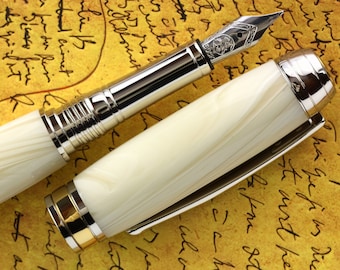Handmade Italian Omas Acrylic Fountain Pen - Engravable Bock Nib