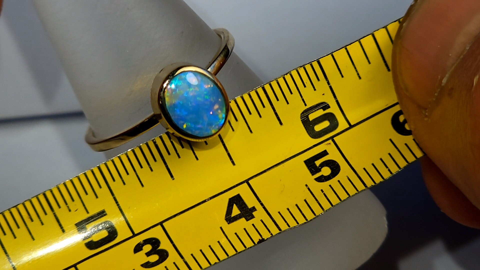 Gorgeous Classic Crystal Rainbow GEM Australian Opal Inlay on Black ...