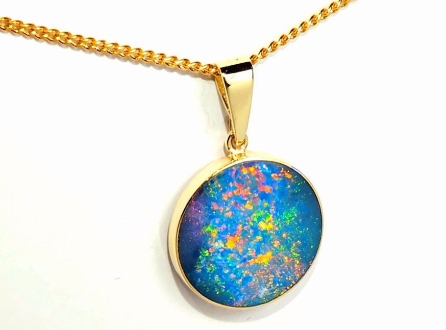9ct Andamooka Opal & Diamond pendant 9ct Andamooka Opal & Diamond pendant