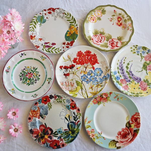 MISMATCHED DINNER PLATES - Size 10.5" to 11.25" - Decorative Ceramic Wall Plates - Red Blue Green - Colorful Floral Mix - Priced Per Plate!