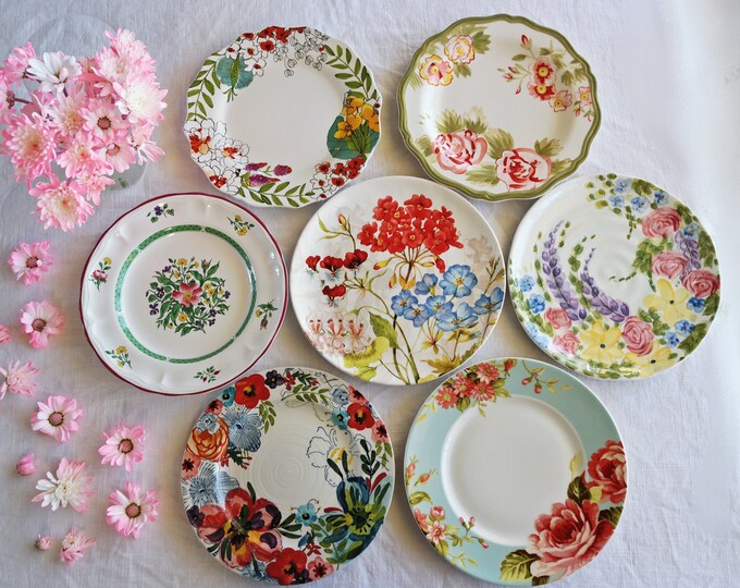 MISMATCHED DINNER PLATES Size 10.5 to 11.25 Decorative Ceramic Wall