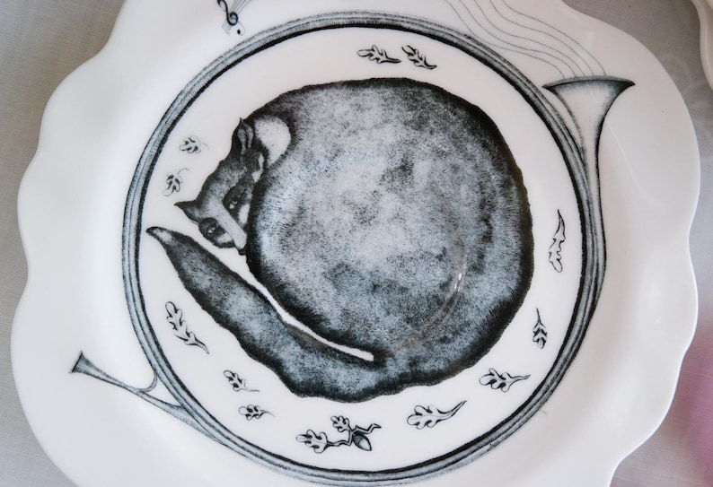 Anthropologie SAUCER - Size 6" - Forest Fiddler Pattern - French Artist Florence Balducci - Sleeping Fox Cat - Black Gray White - Porcelain image 3