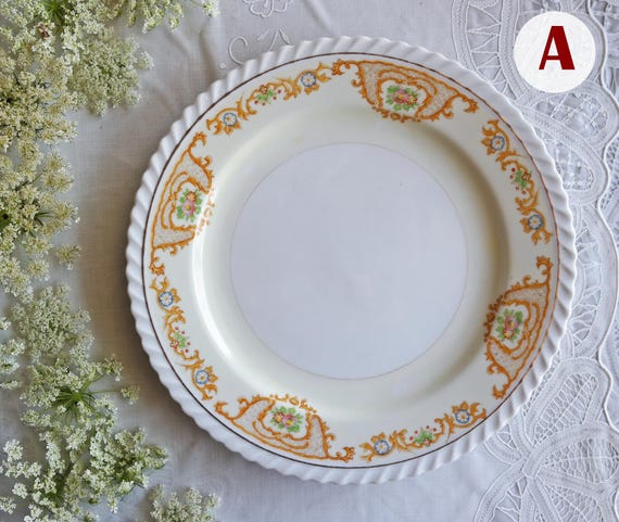 Noritake DINNER PLATES - Mismatched China - Noritake-like Meito