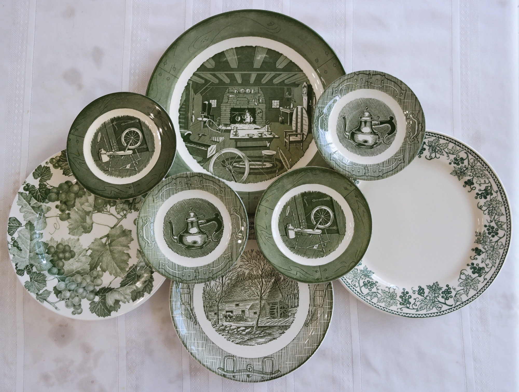 GREEN WHITE PLATES Set of 8 Gallery Wall Instant Etsy
