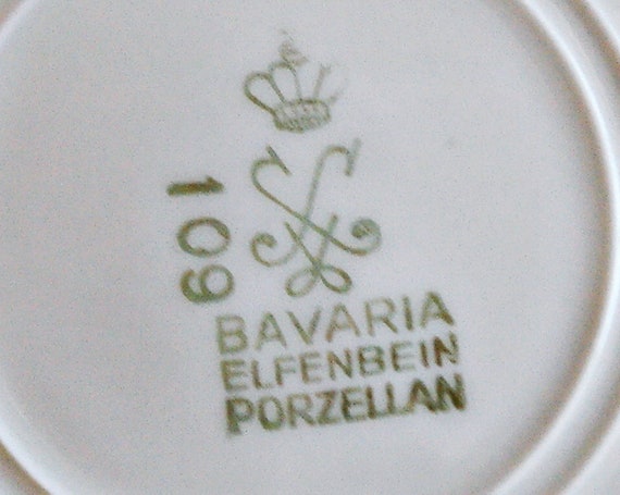 Buy Elfenbein Porzellan Bavaria ORPHAN SAUCER - Gold Ivory China - Seashells Pattern 109 - Art Deco Style - Stripes Scrolls - Vintage Tea Party Online in India