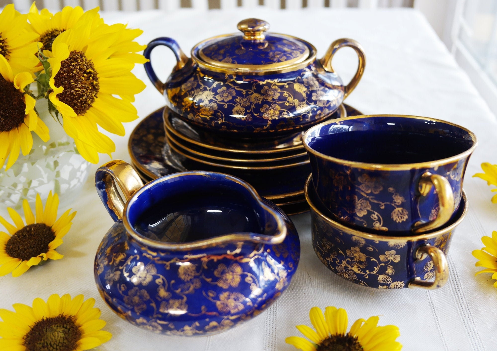 フィンドレーター ロイヤルプレステージ 青陶器ボトル　他３本セット Mazarine Blue Gold TEA SET - 1 Sugar Bowl, 1 Creamer, 2 Cups, 3