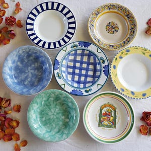 Italian CERAMIC BOWLS - Size 8.25&quot; to 9.25&quot; - Decorative Bowls - Italy - Soup Pasta Salad Rice - Pottery Mix - Wall Decor - Priced Per Bowl