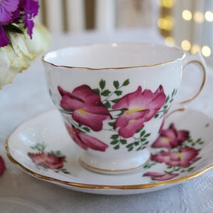 Bone China CUP & SAUCER - Royal Vale, Crown Royal - Magenta Pink Red - Sweet Pea Flowers - Vintage Teacup Set - English Tea Party - England