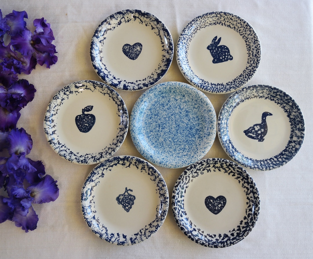 BLUE SALAD PLATES Folk Craft by Tienshan Hearts Fruits Animals Blue Sponge Splatter Mix Oven to