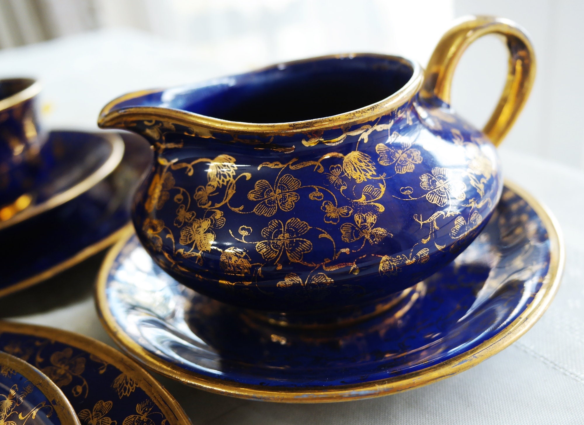 Blue and Gold Turkish Tea Cups and Saucers – Tea + Linen