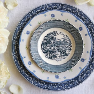 MISMATCHED ORT SETZEN - Blau Weiß Porzellan - Abendessen Salat Brot / Butterteller - Hochzeit Tisch Set - Bauernhaus Speisen - Floral Landschaftlich