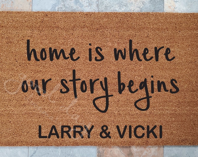 Personalized Doormat / Door Mats / Welcome Mat / Couple's Gift /Housewarming Gift / Door Mat / Gift for Spouse  / Gift for Wife / Home Decor