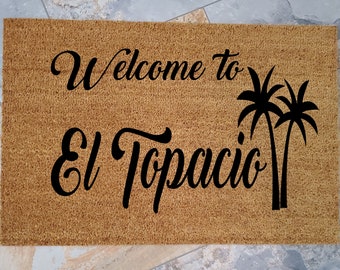 Personalized Resort Doormat: Tropical Palm Tree Welcome Mat