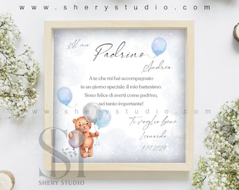 Puede incluir: Una impresión enmarcada con una ilustración acuarela azul y blanca de un oso de peluche sosteniendo globos. El texto dice "Al mio Padrino Andrea" y "Ti voglio bene Leonardo 1.01.2024".