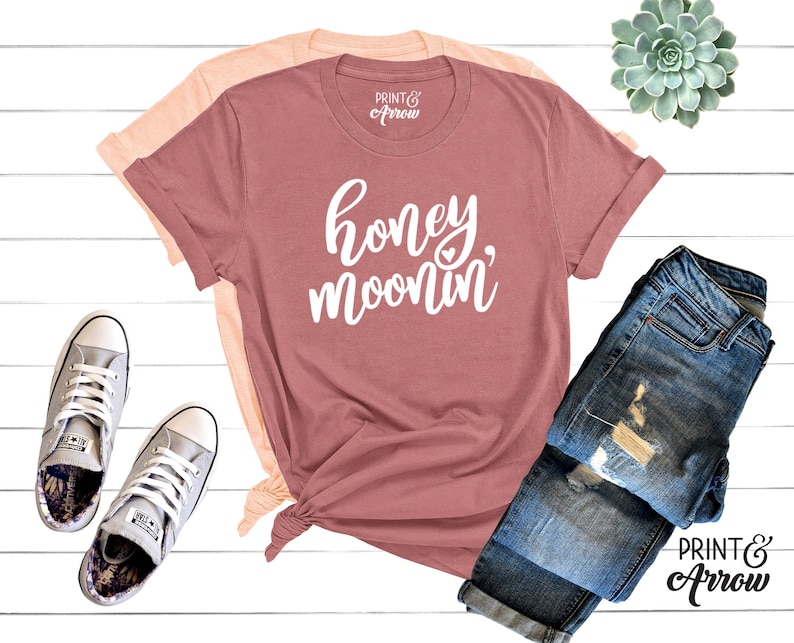Honeymoonin' Shirt, Newlywed Shirts, Honeymoon T-shirts, Just Married Shirts, Gift for Bride and Groom, Mr and Mrs Shirt, Honey Moon image 1