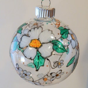 Hand-Painted Glass Ornament: Floral Daisy Suncatcher