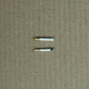 1/6 Scale Miniature Model Cigarettes (2 pcs)