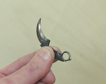 1/4 Scale Miniature Model Karambit Claw Dagger Knife - all metal