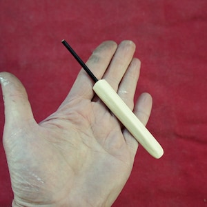 1/6 Scale Miniature model wooden cricket bat
