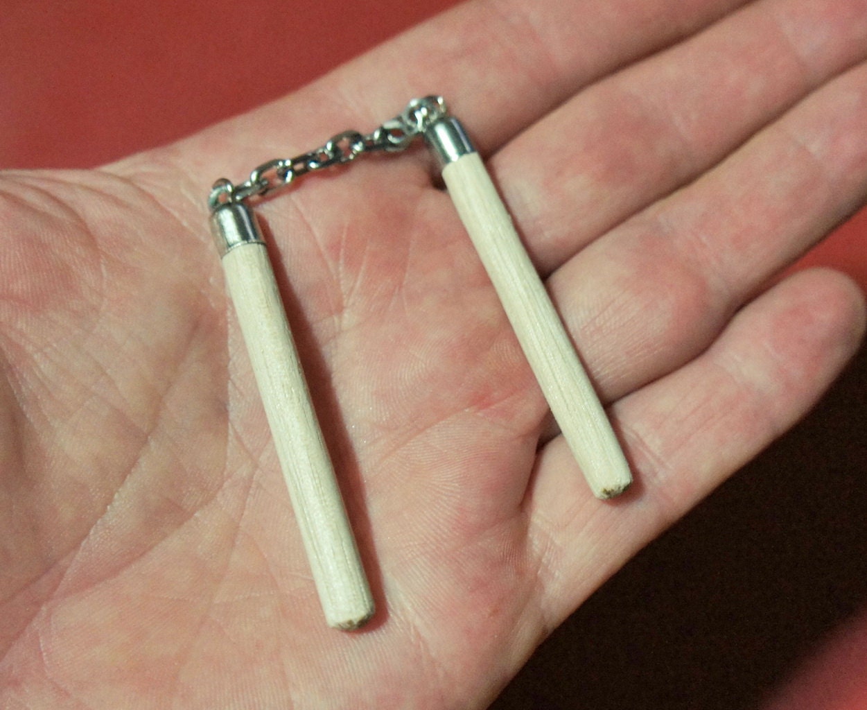 1/6スケールのミニチュア格闘技武器 - 木製ヌンチャク - Etsy 日本