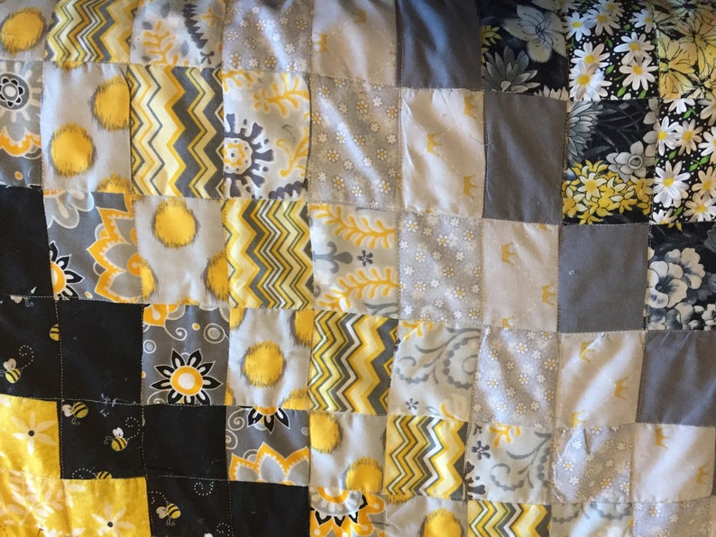 King Size Bargello Quilt in Yellow and Gray Etsy Australia