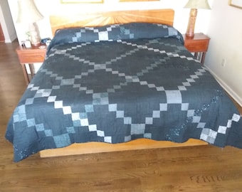 Shades of grey king quilt