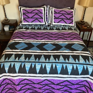 Blue and purple queen quilt plus 4 shams