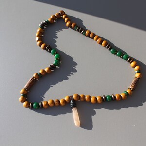 Raw Crystal Necklace, Nature Jewelry, Aventurine Necklace, Boho Necklace, Men Chunky Necklace, Wood Necklace, Man Necklace, Crystal Jewelry