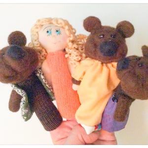 Vingerpoppetjes - "Goudlokje en de drie beren".