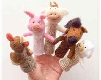 Farm animal puppets, handmade in feutree wool and knitting