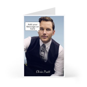 Tarjeta de felicitación de cumpleaños de Chris Pratt. Personalice su mensaje en un bocadillo o en una tarjeta.