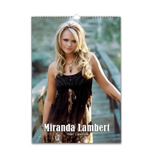Miranda Lambert Sexy | 2026/27 | Kies beginmaand/jaar | Gepersonaliseerde muurkalender met volledige foto