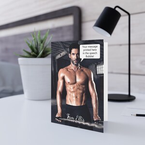 Tom Ellis Compleanno, biglietto di auguri personalizzato con il tuo messaggio nel fumetto o sulla cartolina