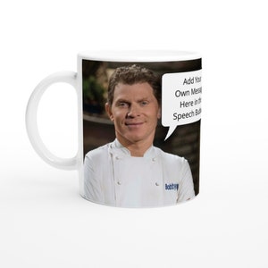 Bobby Flay personaliseert tekstballon met mok met bericht