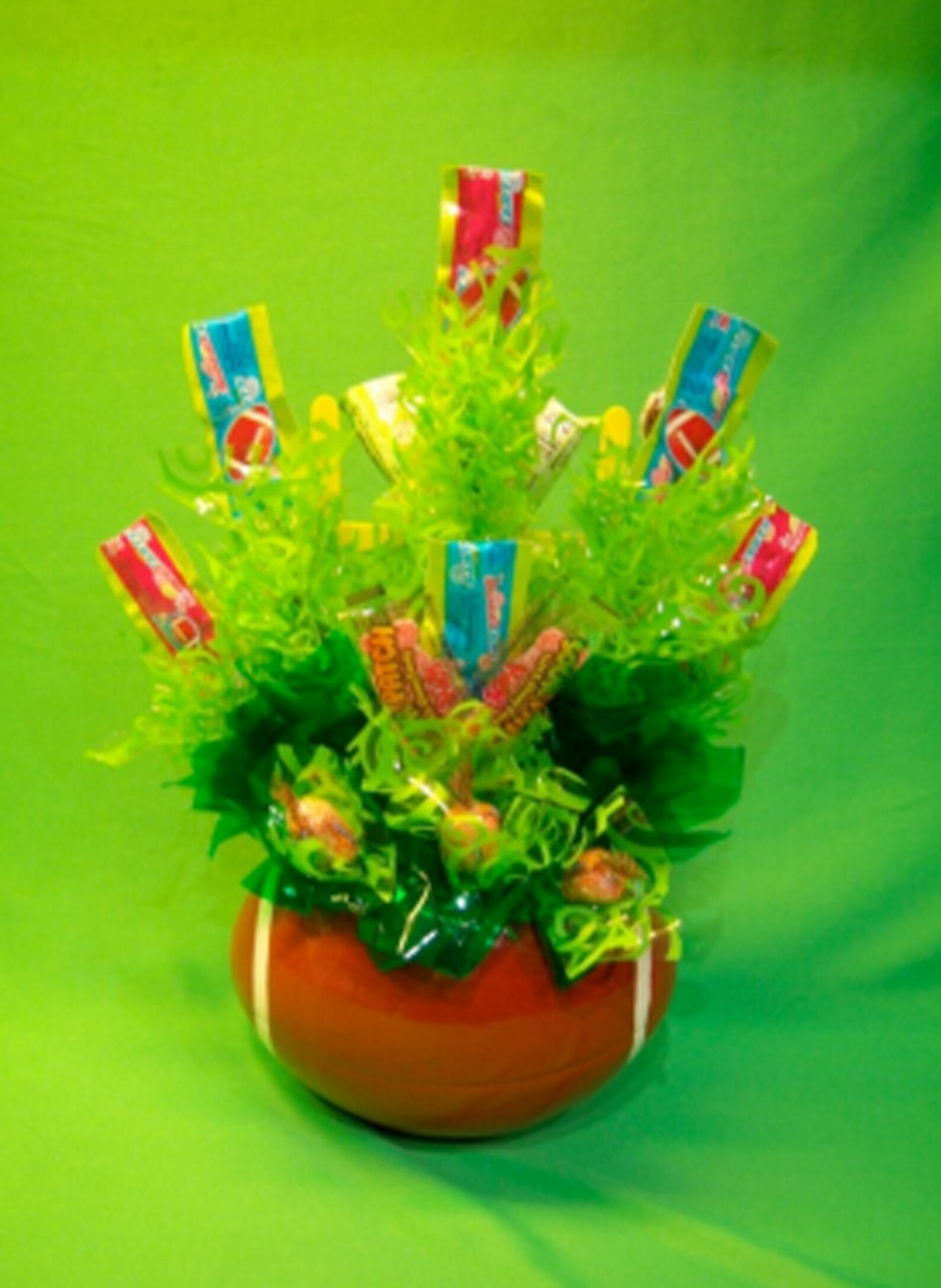 Football Themed Party Candy Bouquet DIY Instructions Football Coach