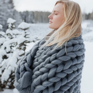 Knitted Throw Blanket, Wool Throw Blanket, Chunky Knit Blanket, Chunky Blanket, Merino Blanket, Giant Blanket, Housewarming Gift