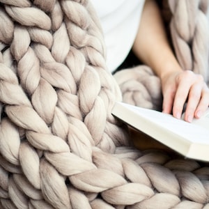 Merino blanket chunky knit merino wool throw blanket knitted blanket beige