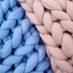 Eco-Friendly Organic Merino Wool Chunky Knit Blanket - Perfect for All Seasons, Housewarming Gift