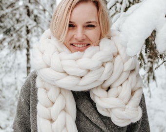 Écharpe en laine, écharpe d&#39;hiver, écharpe en tricot, écharpe surdimensionnée, écharpe en tricot épais, écharpe épaisse, écharpe en laine mérinos, écharpe pour femme, cadeau de pendaison de crémaillère