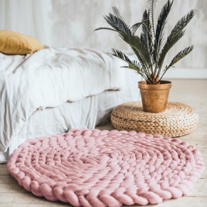Knitted Rug, Chunky Knit Rug, Wool Rug, Handmade Rug, Crochet Rug, Circle Rug, Bedroom Rug, Bedside Rug, Housewarming Gift
