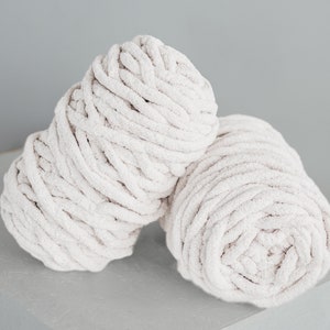 Diy chunky yarn chenille yarn ball cream white