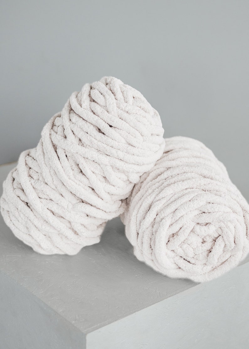 Diy chunky yarn chenille yarn ball cream white