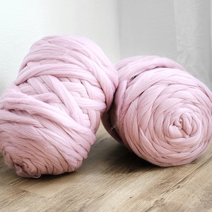 Organic Merino Wool, Super Bulky Yarn, Arm Knitting Yarn, Chunky Knit Yarn, Thick Yarn, Housewarming Gift