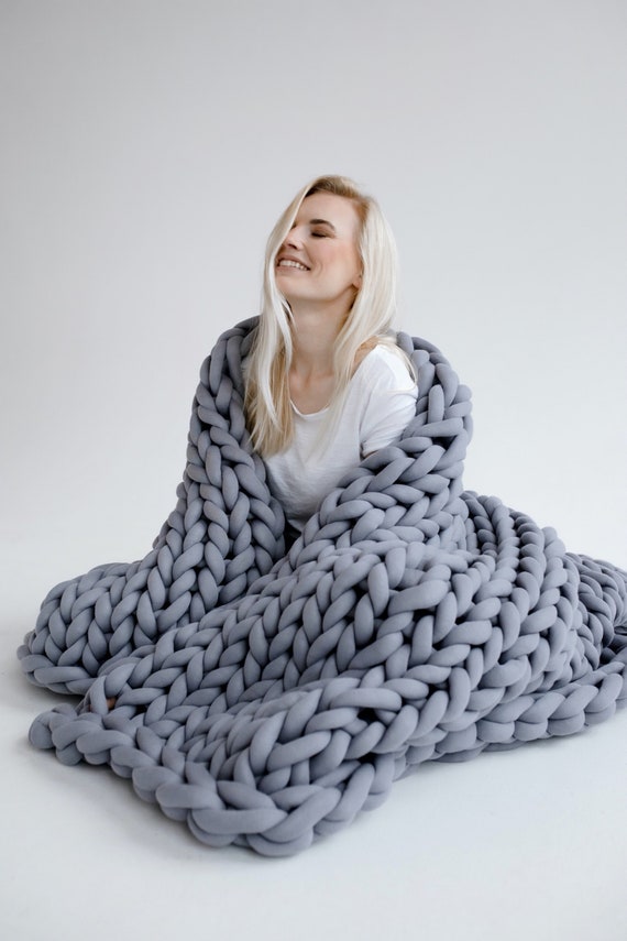 Chunky Knit Blanket. Throw Blanket. Merino Wool Blanket, Organic Certified.  Arm Knit Blanket. Knitted Blanket from Chunky Yarn.