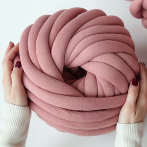 Cotton tube yarn diy chunky yarn thick yarn vegan chunky yarn tube yarn ball dusty pink