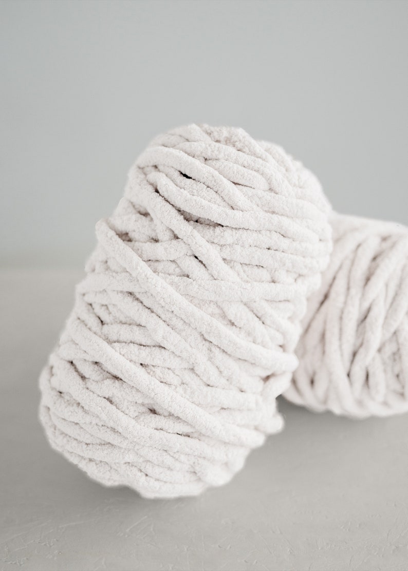 Diy chunky yarn chenille yarn ball cream white