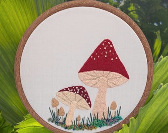 Mushroom Embroidery Hoop, Toadstool Embroidery Hoop,  Nature Embroidery, Hand Embroidery, Silk Thread Embroidery, Bead Embroidery