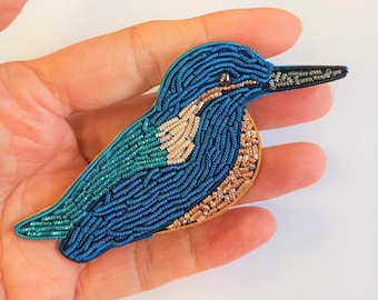 Kingfisher Brooch, Bird Jewellery, Gift for Bird Lover, Goldwork Kingfisher, Goldwork Brooch, Beaded Brooch, Embroidery Brooch,