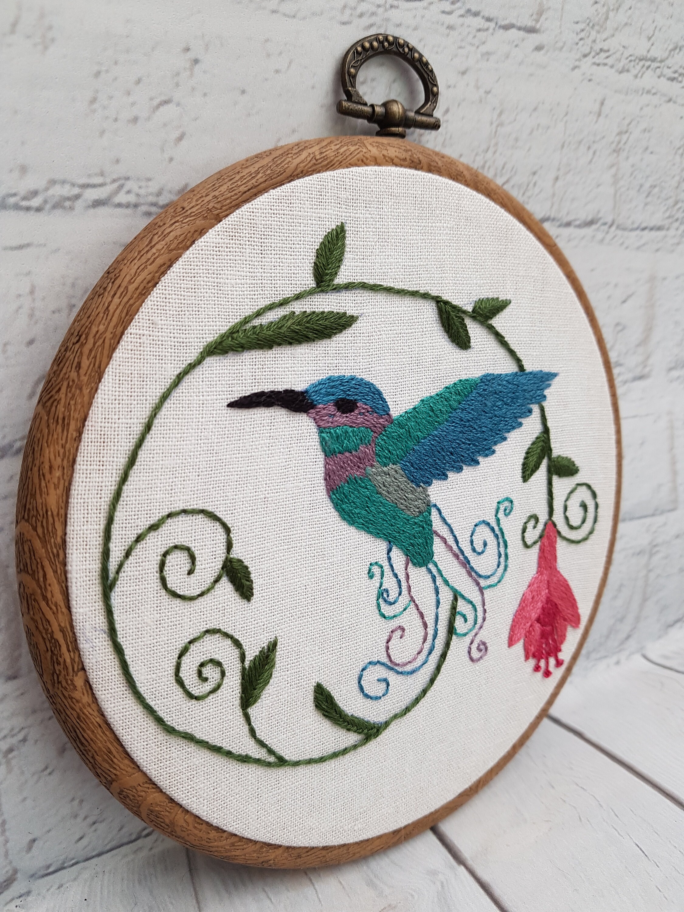 Hummingbird and Fuchsia Hand Embroidery Hoop - Etsy
