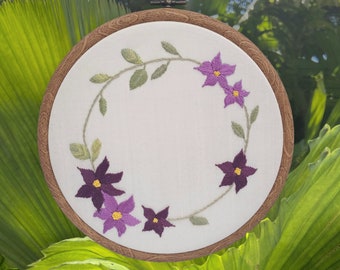 Flower Wreath Embroidery, Clematis Flower Embroidery, Clematis Wreath Embroidery, Embroidery Hoop, Hand Embroidery, Floral Embroidery